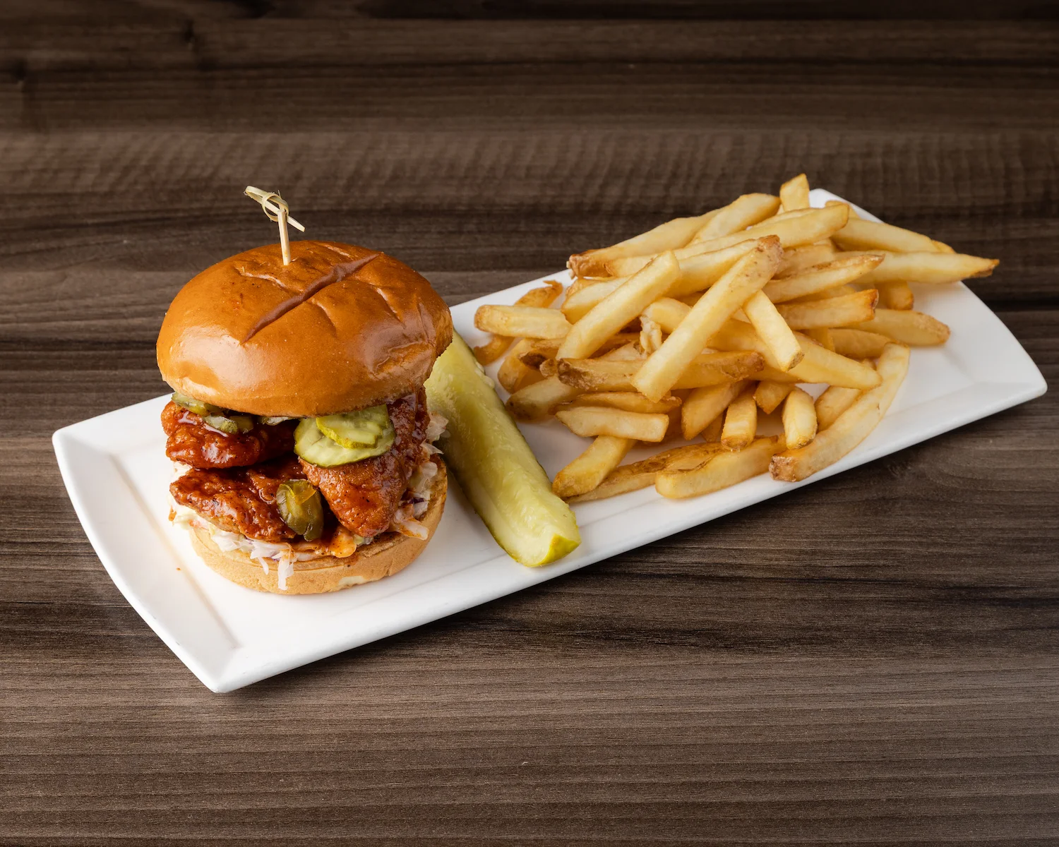 CommercialRoadhouse_NashvilleBurger